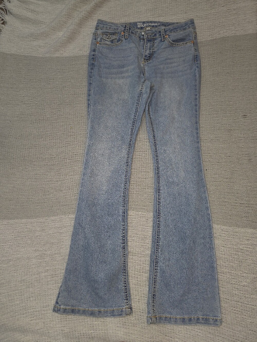 NWOT-No Boundaries Light Blue Flare Jeans-Size 6